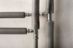 Read more about the article DIY Insulate Hot Water Pipes